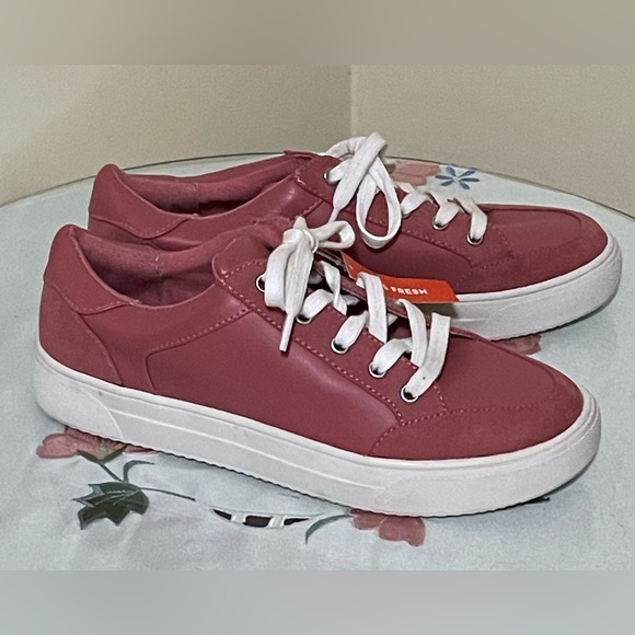 🌸NEW Joe Fresh Pink Fashion Sneakers - Picture 1 of 6